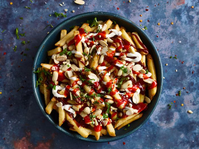 Aviko SuperCrunch Medium Cut Skin on Fries