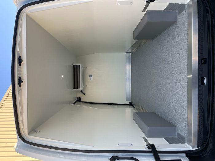 Renault Master Fridge Van L3H2