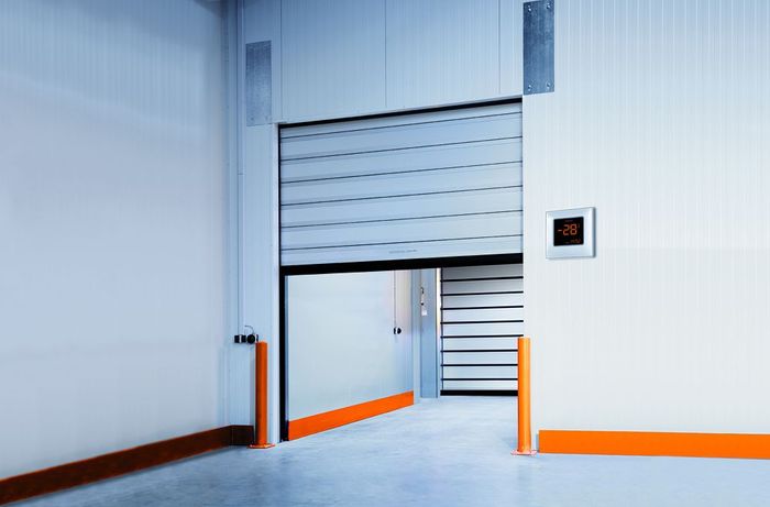 The true one door solution for deep-freeze environments