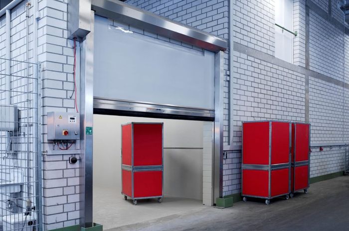 The hygienic high-speed roll- up door for the food & beverage industry