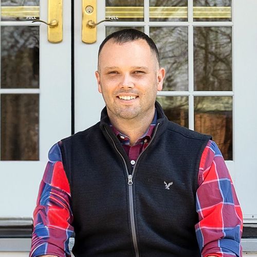 Ryan Aubin - Mills Park Hotel