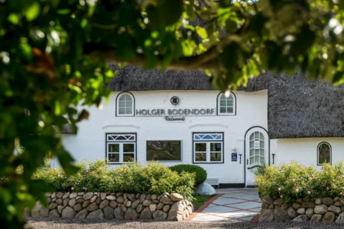 From fixed to flexible: how Relais & Châteaux hotel Landhaus Stricker grew profit and drove online sales with HotelPartner