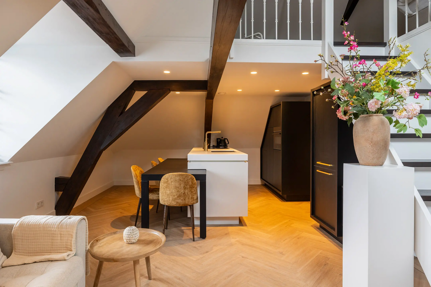 Cover image - Connectz