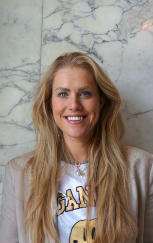 Speaker profile image for Felicia Schreiner