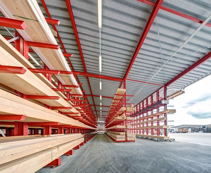 Cantilever racking