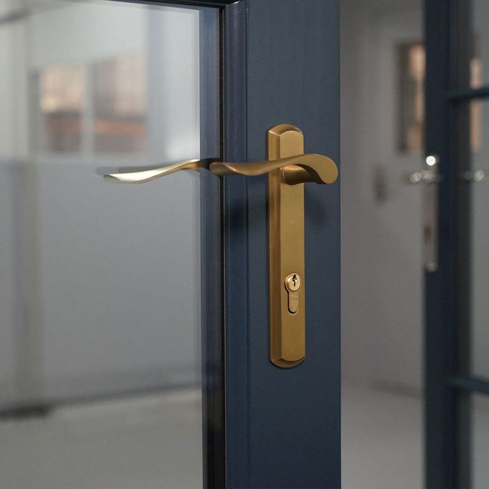 Lever door handles