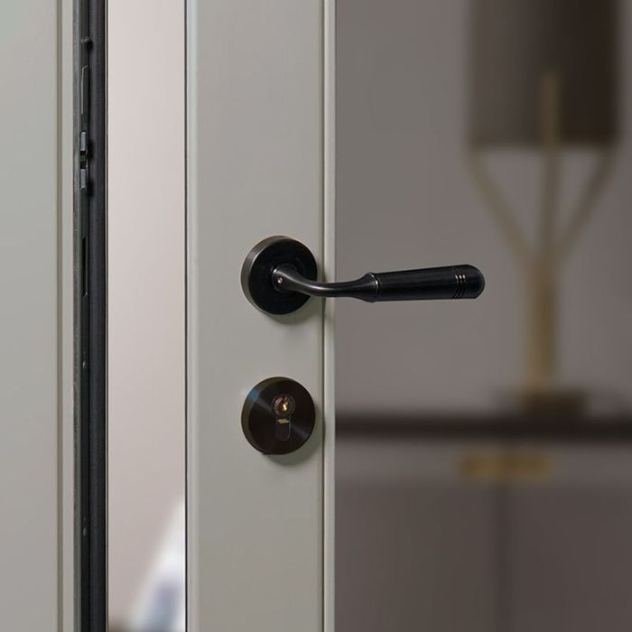 Lever door handles