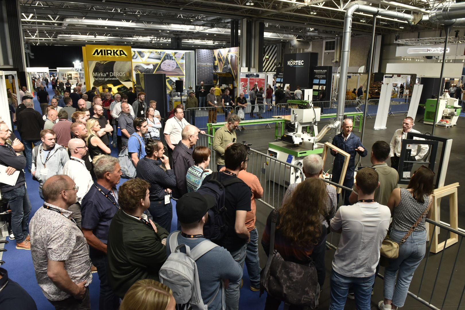 Live Demo Zone Returns to Professional Woodworking Expo 2026
