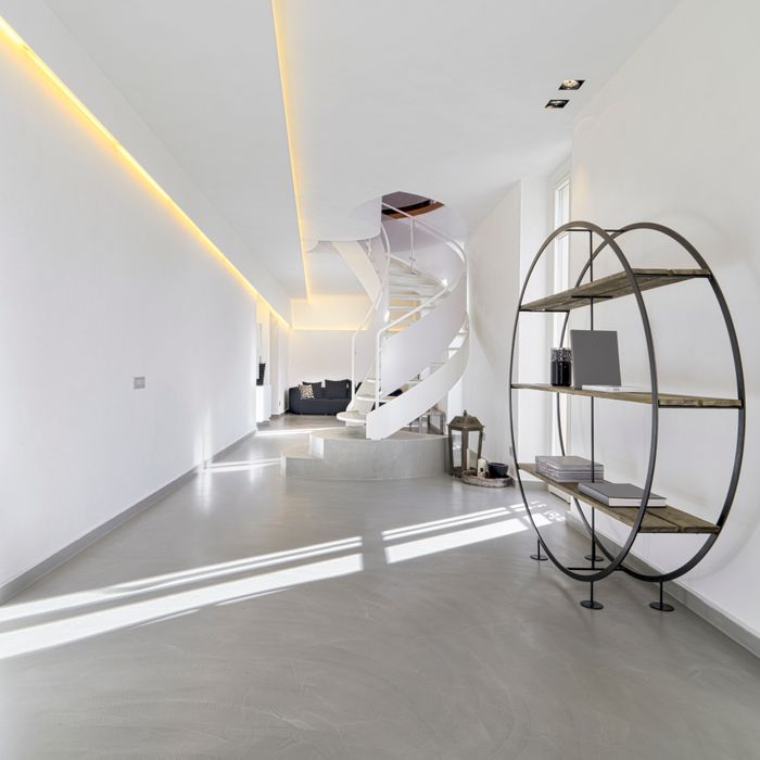 MICROCEMENT - A Seamless Decorative System For Walls and Floors