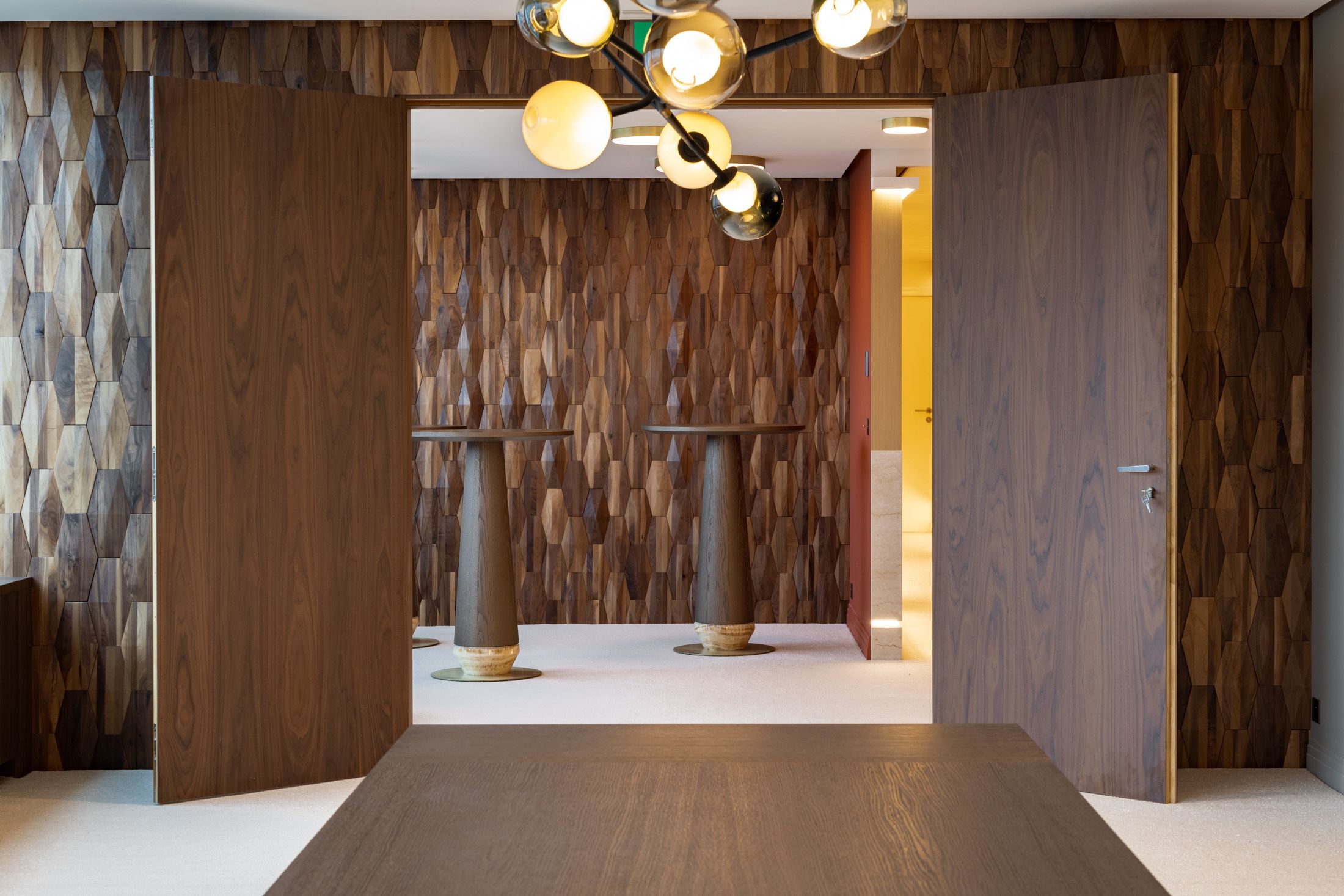 Cameo American Walnut