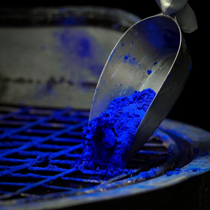 Yves Klein® paint