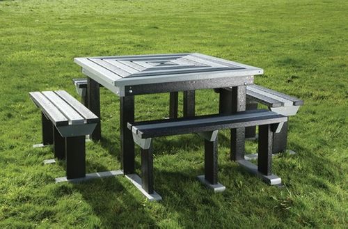 Octobrunch Picnic Bench