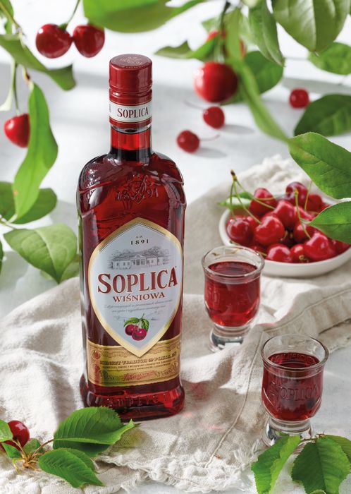 SOPLICA CHERRY VODKA LIQUEUR 26% ABV