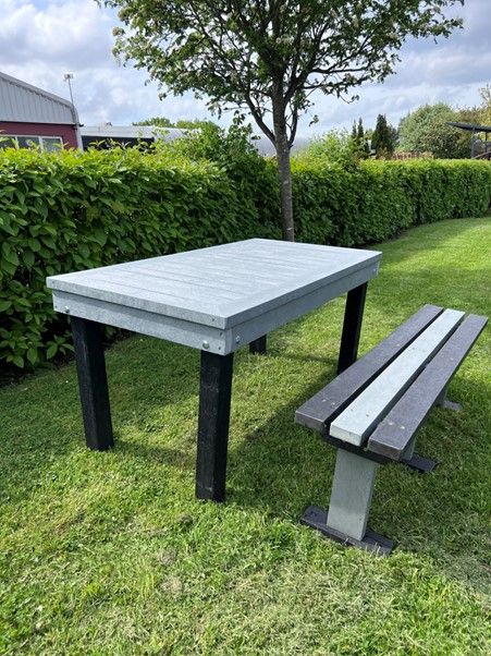 Tanfield Table