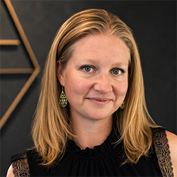 Erika Bialek Headshot