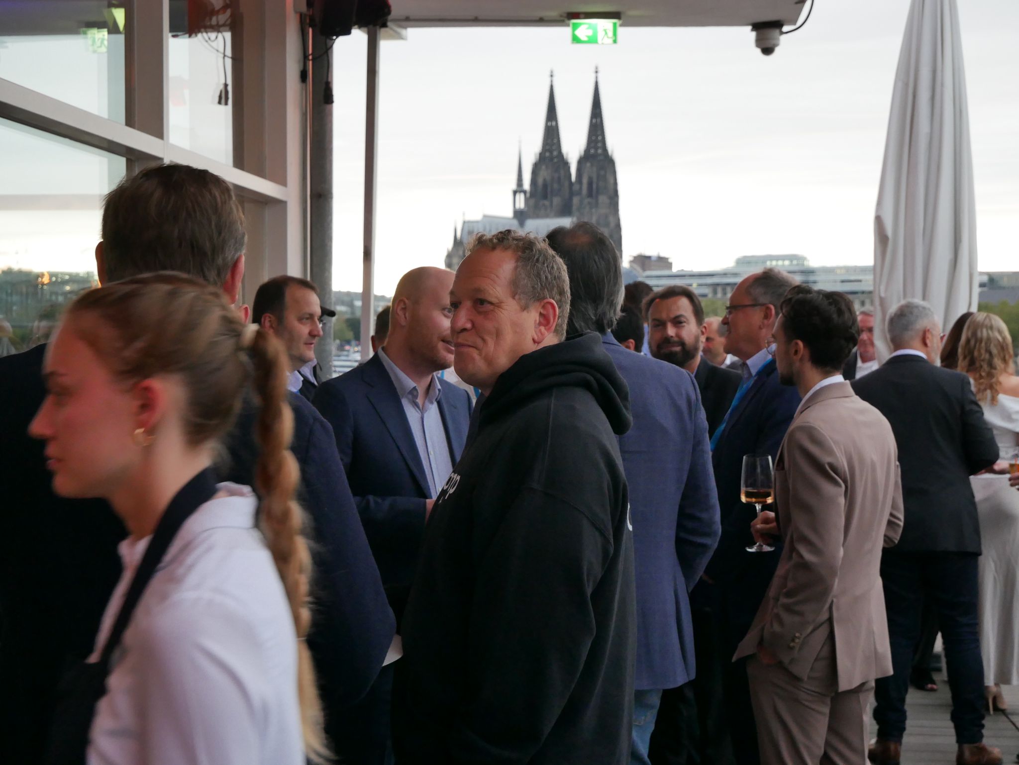 Rheinterrasen Crowd