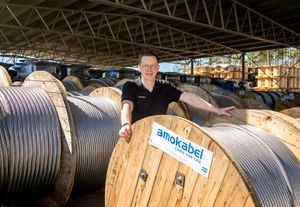 Amokabel verdreifacht die Kapazität von blanken Leitern – und stärkt damit die Versorgungssicherheit für kritische Infrastrukturen