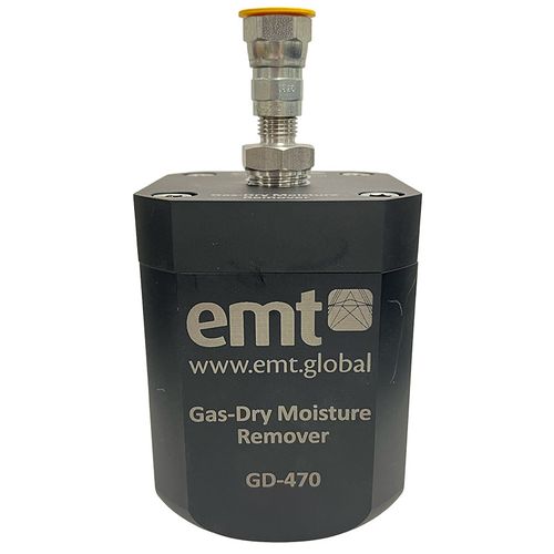 Gas-Dry Online Moisture Removal