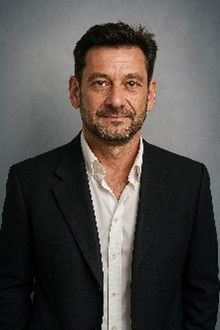 Speaker profile image for Leon Du Rand