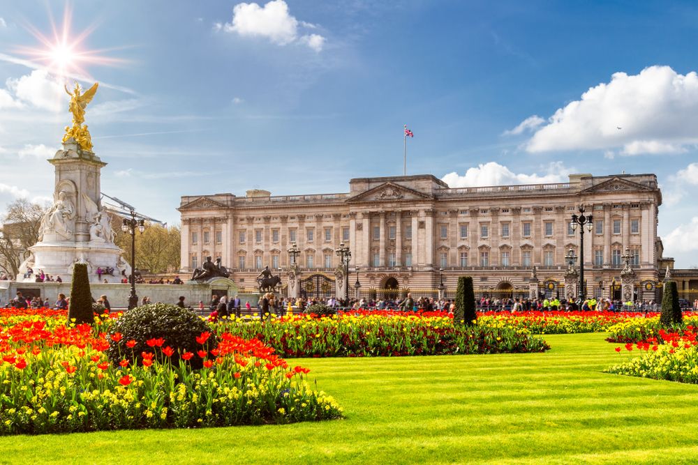Buckingham Palace & St James' Park
