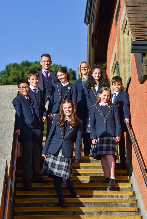 Years 7 & 8 - Juniors commuting from London