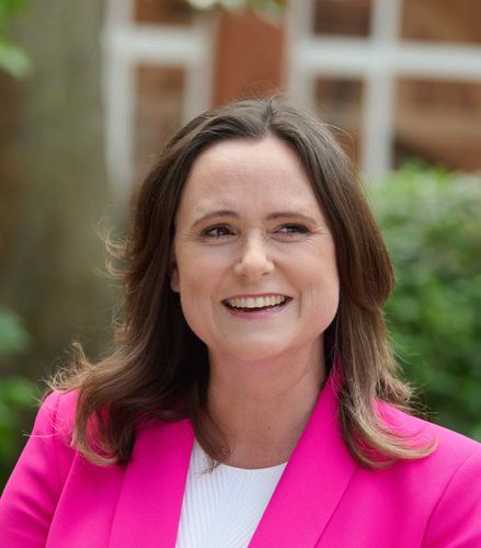 Speaker profile image for Emma Bell