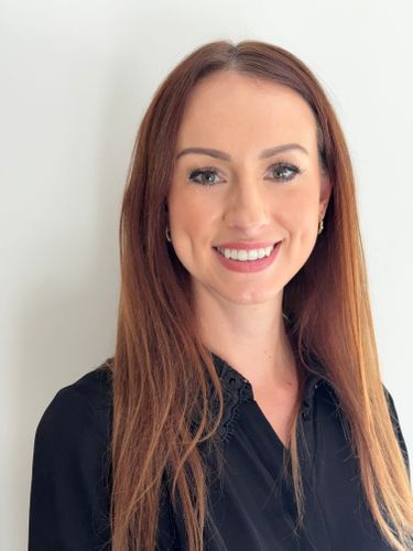 Charlotte Low - Colosseum Dental