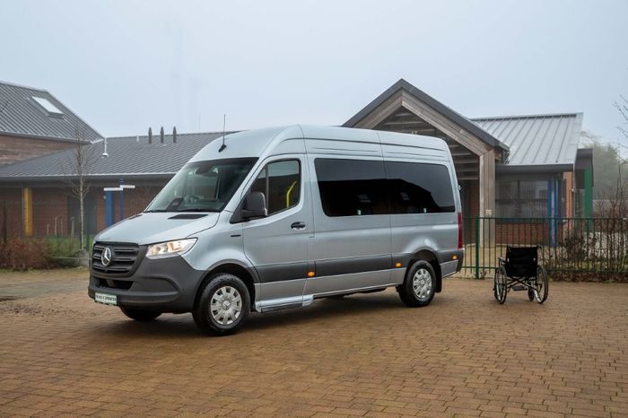 Tribus Sliding Door Entry 8 Seater Minibus