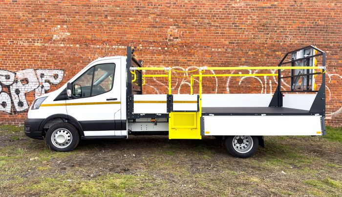 Ford Traffic Management Dropside with LP13