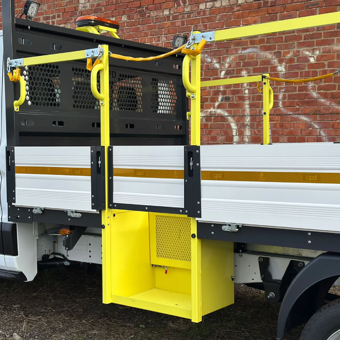 Ford Traffic Management Dropside with LP13