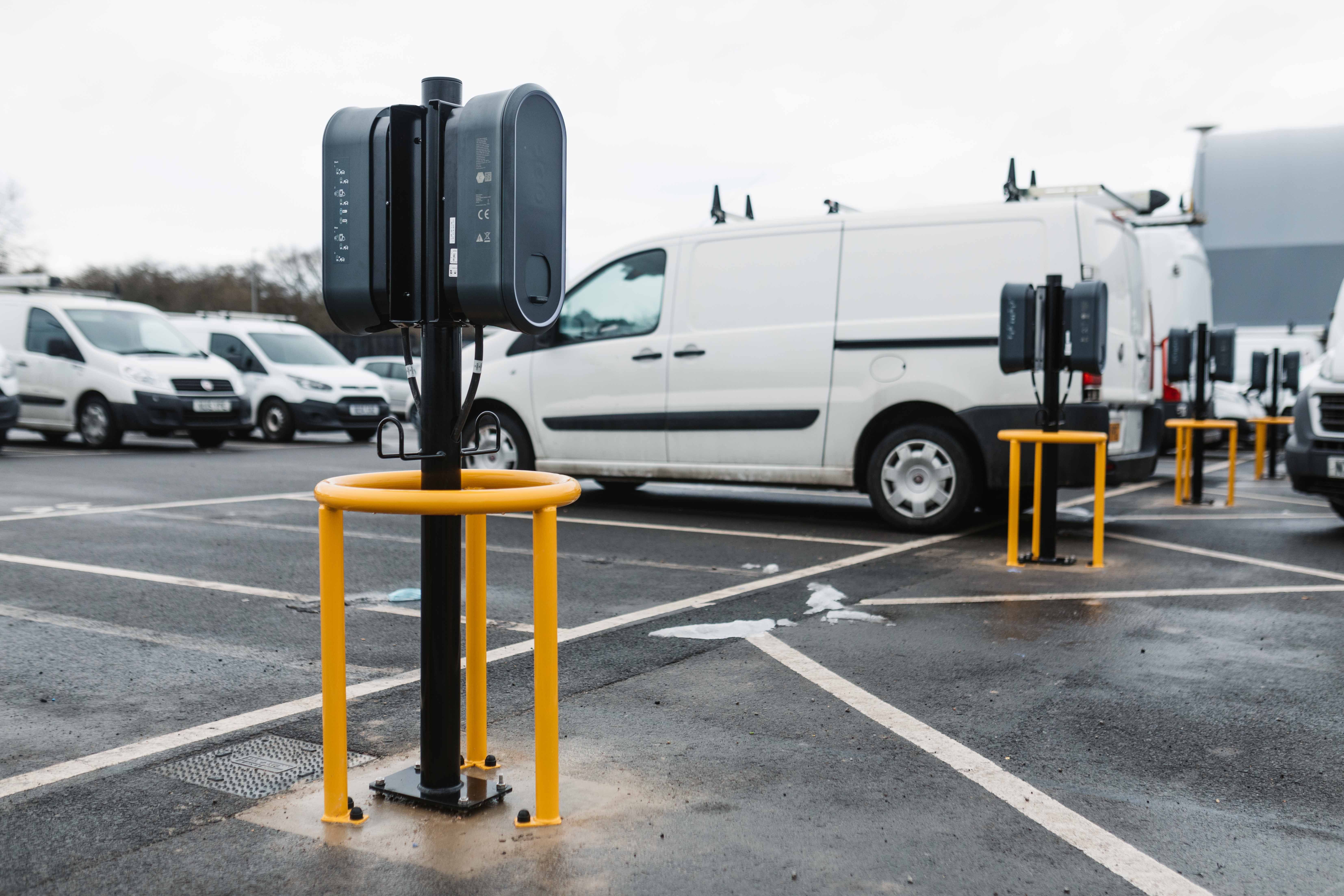 Compleo Energizes Islington’s Council Fleet with £1.2m EV Charging Project