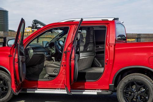 KGM MOTORS UK LAUNCHES NEW MUSSO COMMERCIAL RANGE