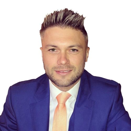 Gary  Byrne