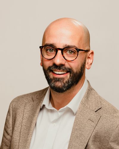 Speaker profile image for Gary Rosier Taylor