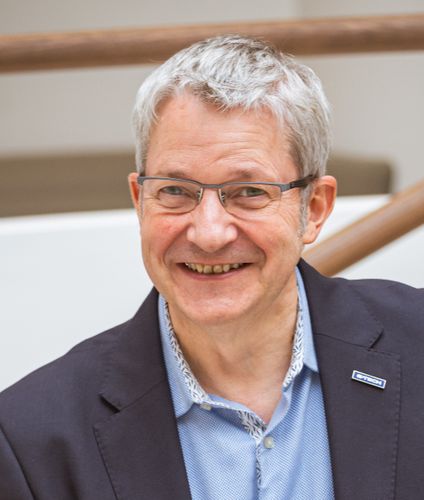 Speaker profile image for Andrew Scott