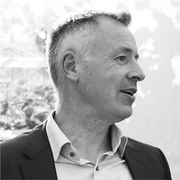 Speaker profile image for Henrik Lerke