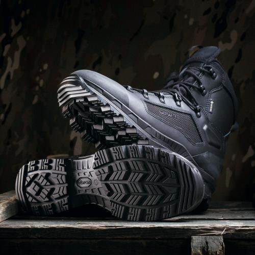 LOWA Breacher GORE-TEX® Mid
