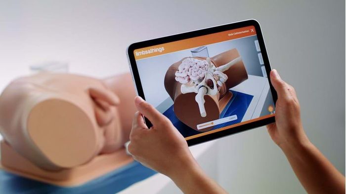 Augmented Reality Training (ART)