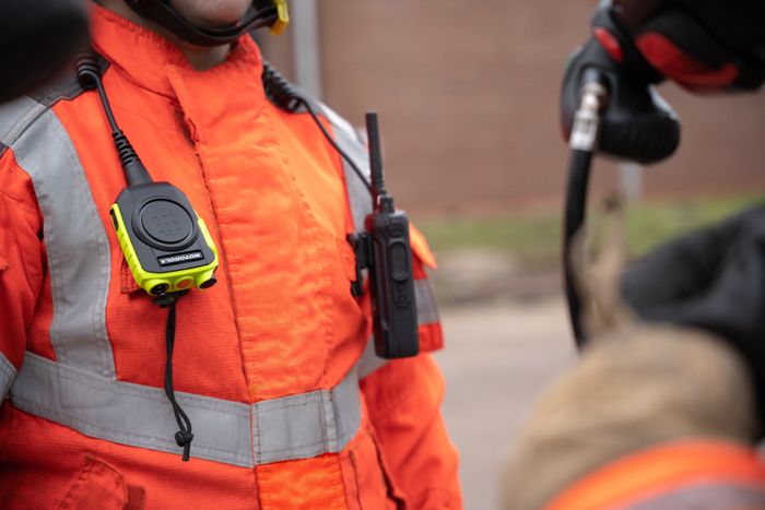 MOTOTRBO R7 two way radio