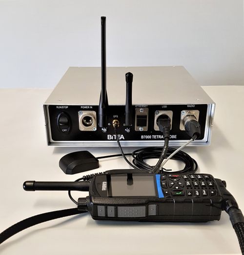 B7000 TETRA/LTE RADIO NETWORK COVERAGE AND PERFORMANCE SURVEY SYSTEM