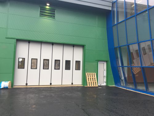 Osprey Folding/Sliding Doors