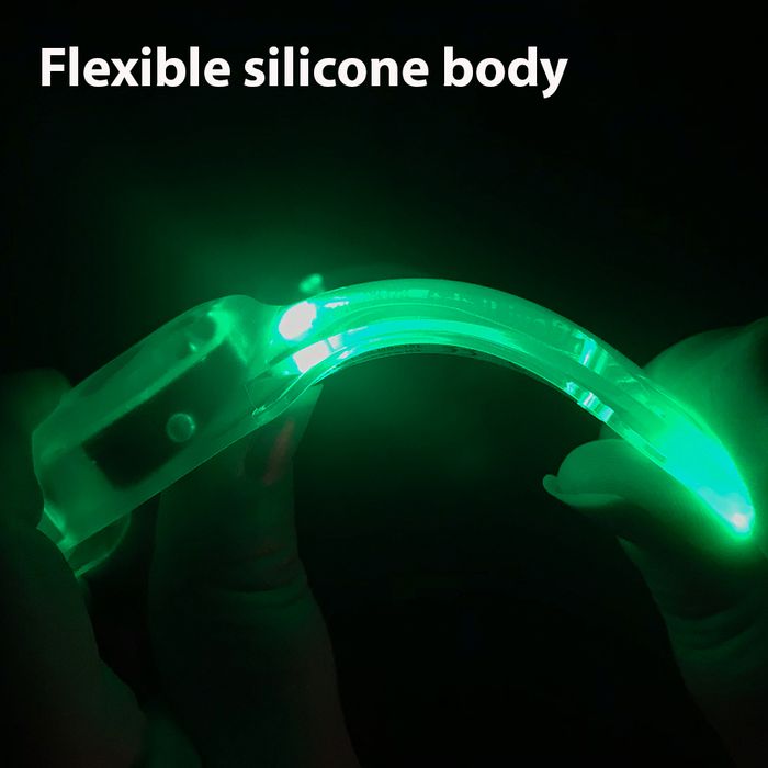 Flexible glow sticks top