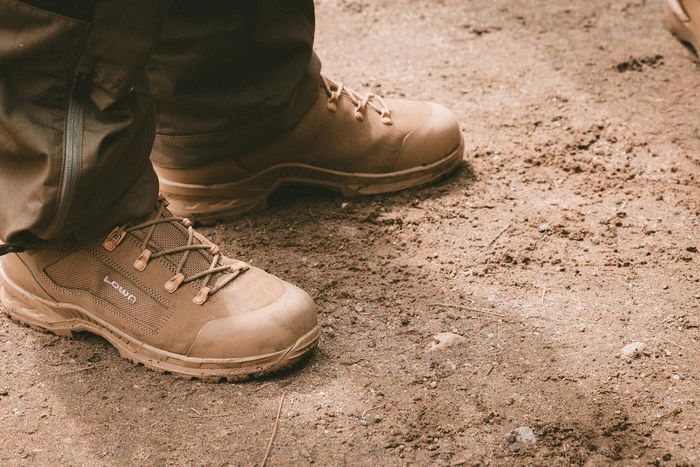 The new Lowa Breacher S MID