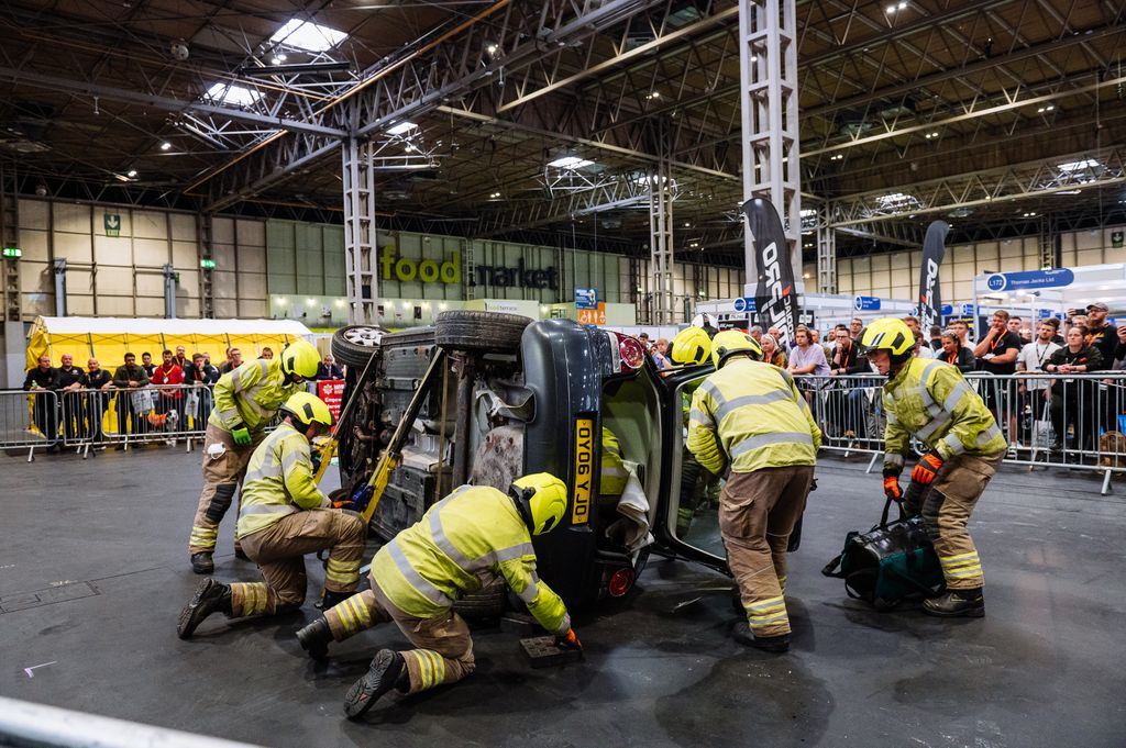 West Midlands Fire & Rescue Technical Rescue Demo