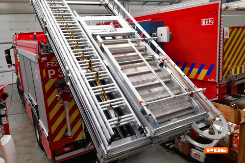 ErgoBack ePro – Full roof deployment system for fire trucks