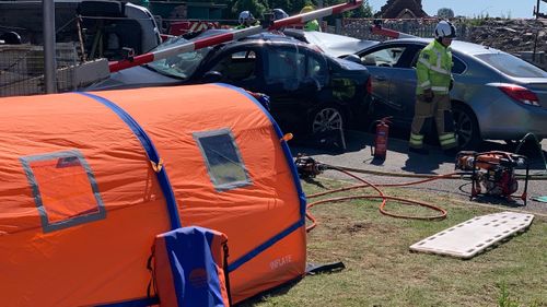 Carry, Inflate, Operate