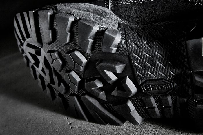 Magnum Elite Spider X 8.0