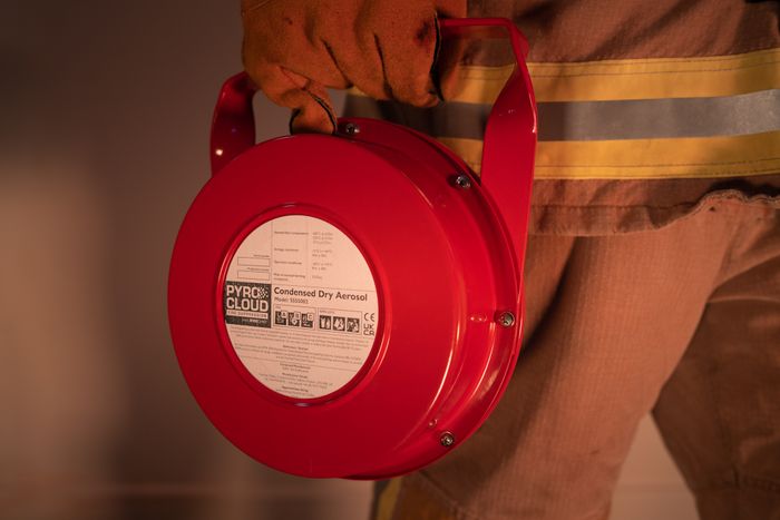 FIRECHIEF PYROCLOUD FIRE  SUPPRESSION RANGE - MANUAL OR FIXED INSTALLATION