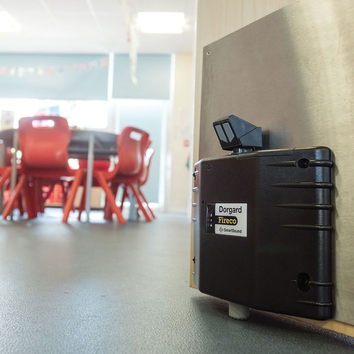 Dorgard SmartSound - Fire Door Retainer