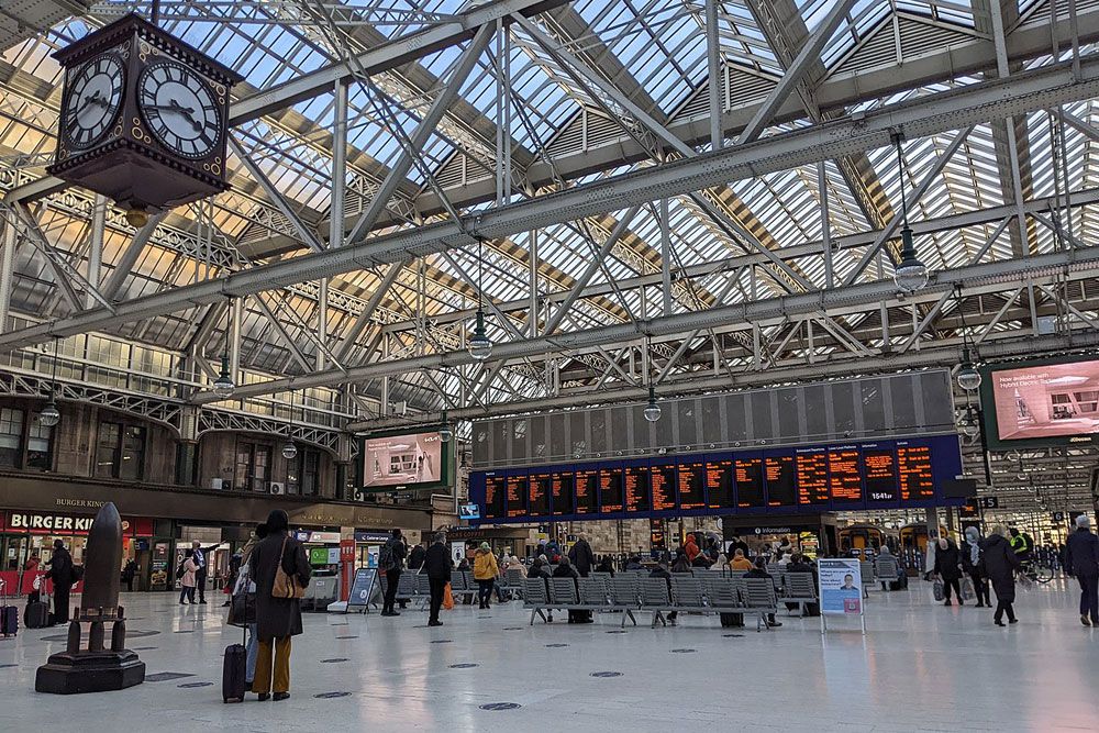 FIREFLY® FB180 Batt System features in Glasgow Central Station redevelopment